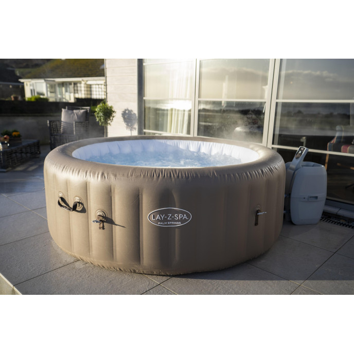 Spa gonflable Bestway Lay-Z-Spa Palm Springs rond 4 à 6 places Airjet