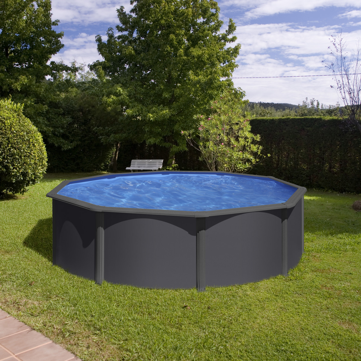 Piscine Pacific ronde grise 4,57 mx 1,32 m de profondeur avec paroi en  acier avec