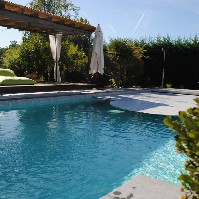 Volet roulant immergé Pool Success - caillebotis hors d'eau