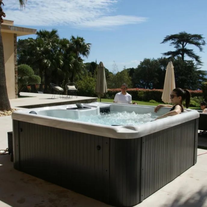 Spa acrylique Bestway carré 5 places 200 x 200 x 78 cm