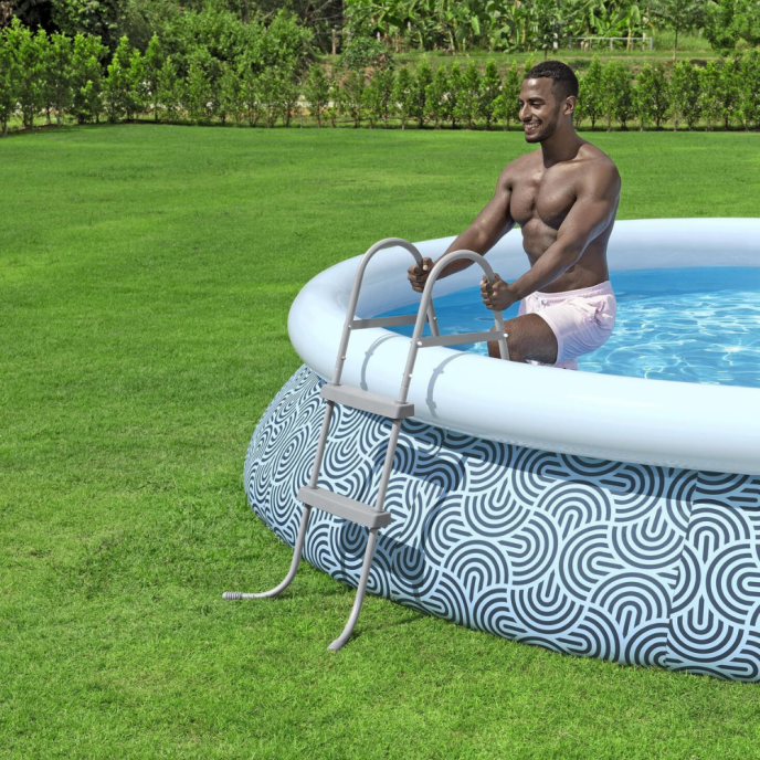 Echelle 2x2 marches pour piscine hauteur 84 cm