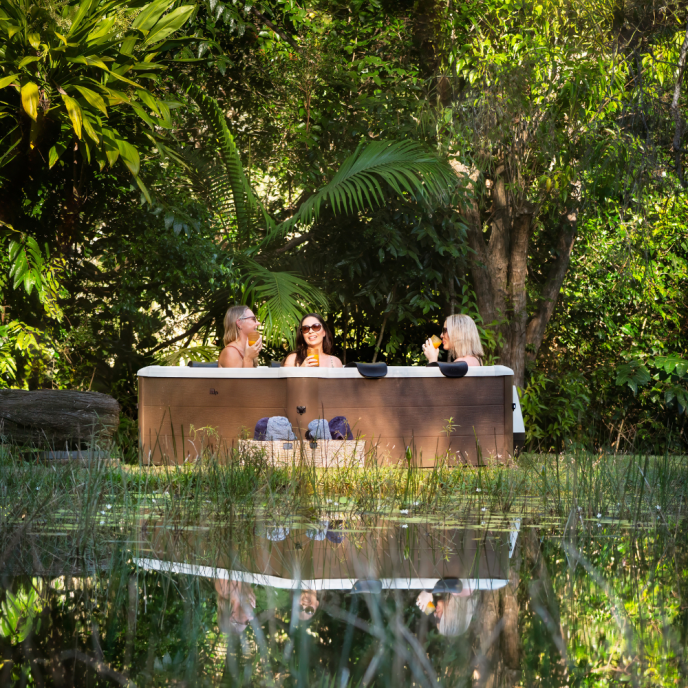 Spa rigide AMBER Aero Plus MSpa 6 Places Connecté