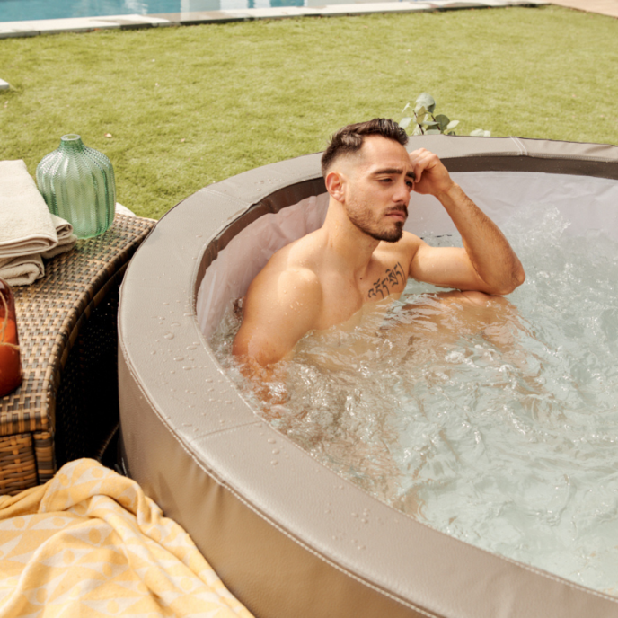 Spa semi-rigide Netspa Vita Premium rond (4 à 6 places)