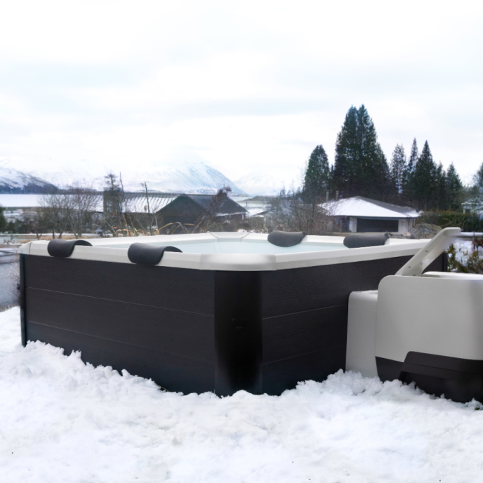 Spa rigide MSpa Oslo Aero Plus (4 à 6 places) - Connecté