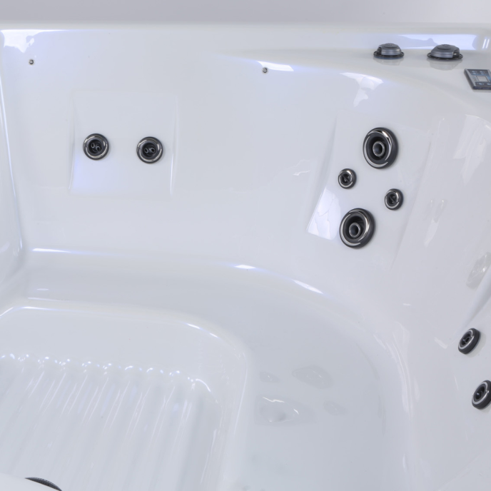 Spa rigide Netspa Square carré (3 à 5 places)