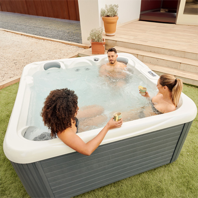 Spa rigide NetSpa Celtic 3 carré (5 places)