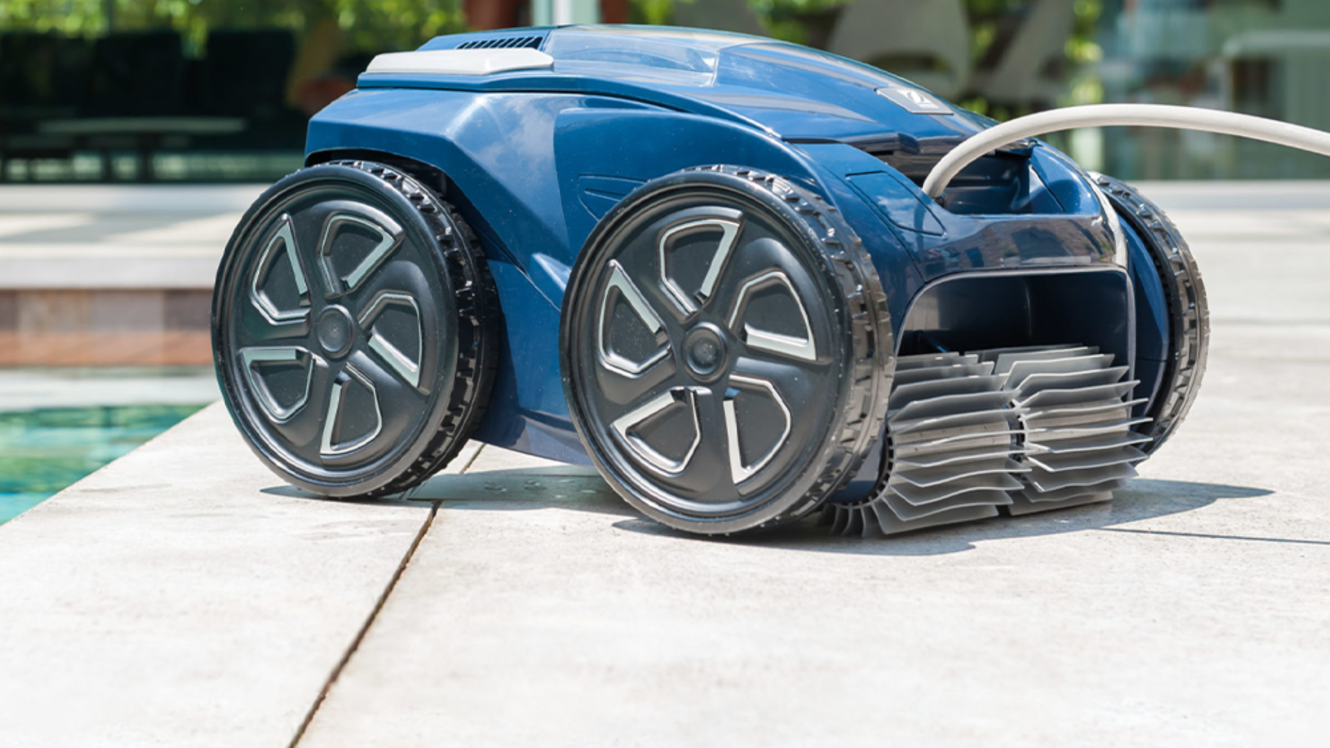 Accueil Robot de piscine : électrique ou hydraulique ?