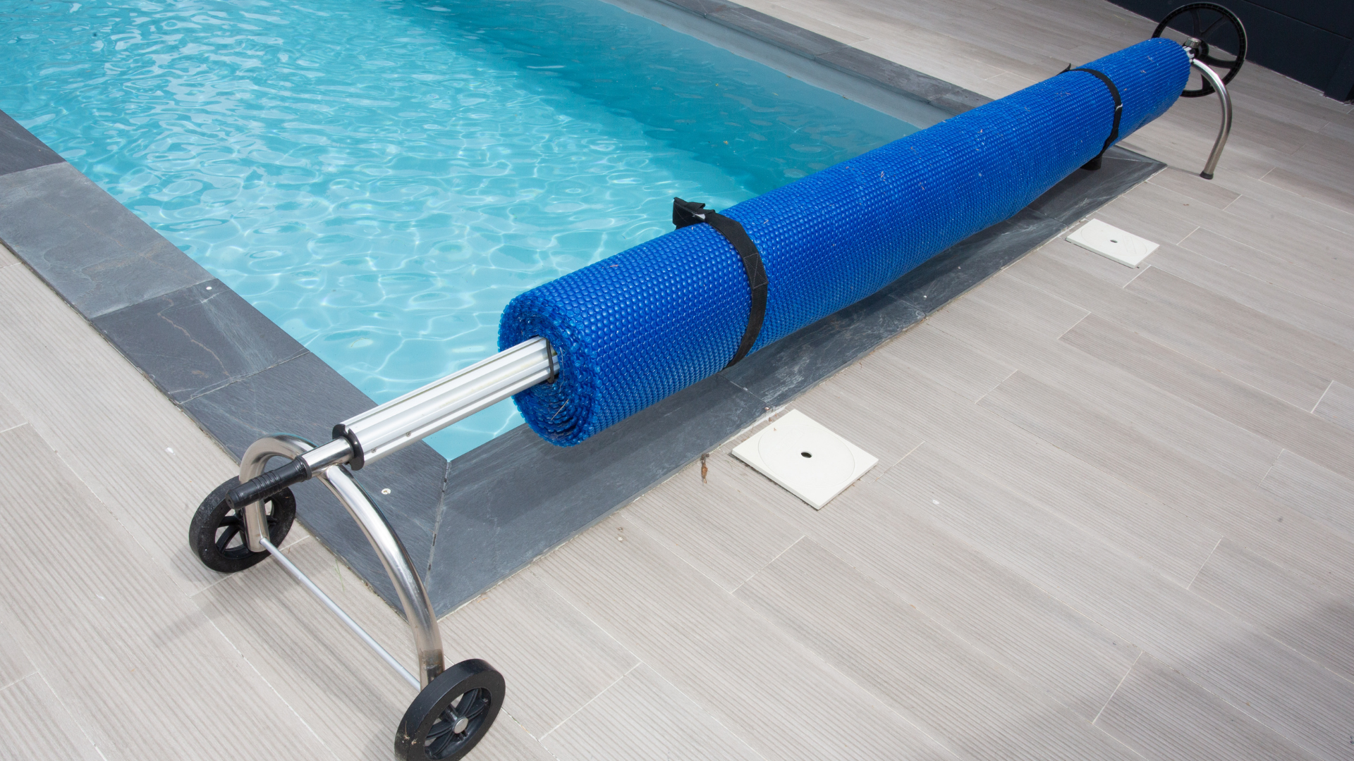 Choisir un bâche à bulles pour sa piscine