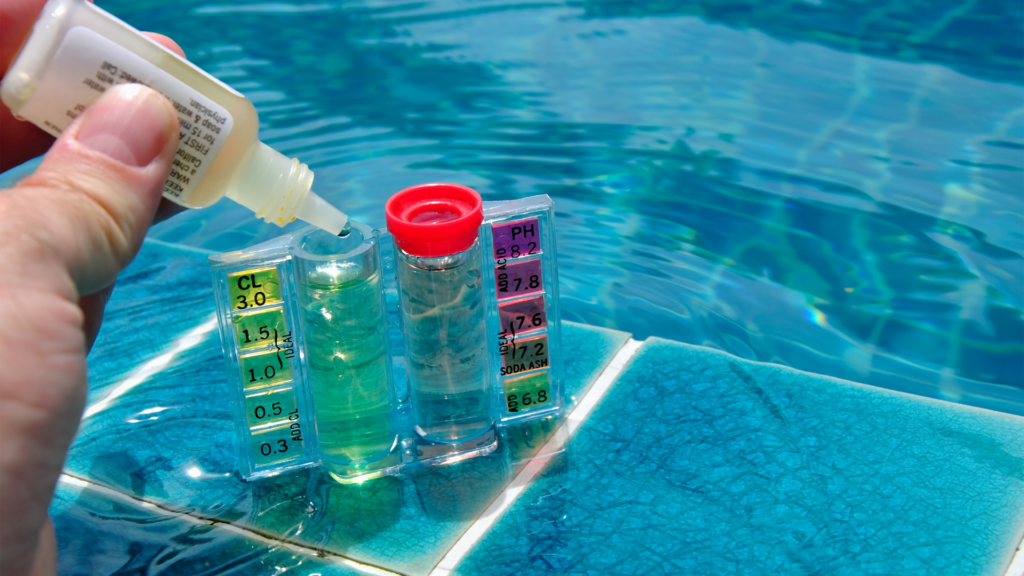 Comment corriger le taux de pH dans une piscine ?