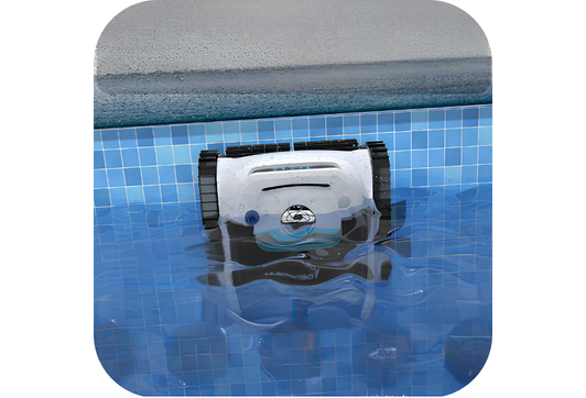 Robot piscine sans fil Wybot M1 en action, nettoyage du fond et des parois de la piscine