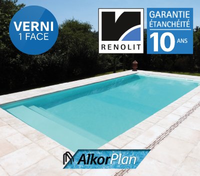une piscine avec un liner sur-mesure