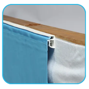 Liner 50/100e bleu avec rail d'accroche Hung